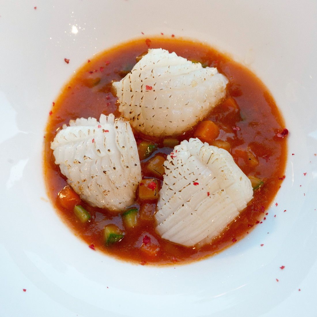 seppia grigliata su ristretto di crostacei